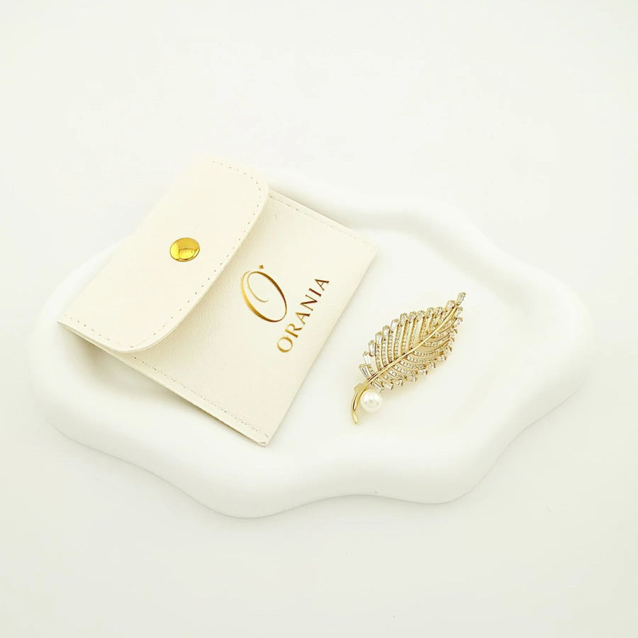 BROSĂ LEAF