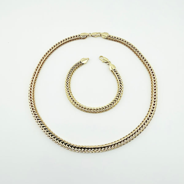 SET AURA LOOP